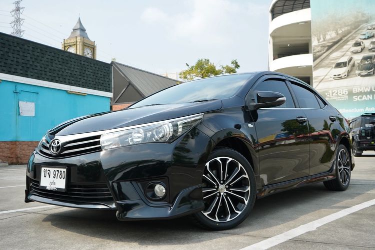 Toyota Altis 2015 1.8 Esport Sedan เบนซิน ไม่ติดแก๊ส เกียร์อัตโนมัติ ดำ รูปที่ 4