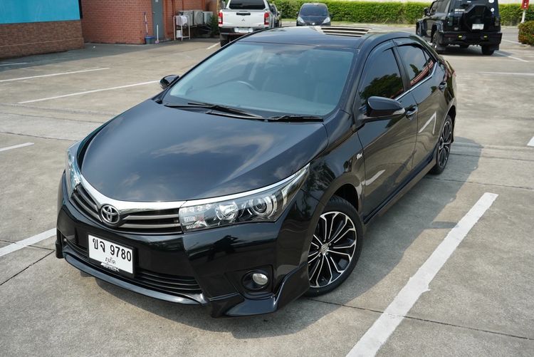 Toyota Altis 2015 1.8 Esport Sedan เบนซิน ไม่ติดแก๊ส เกียร์อัตโนมัติ ดำ รูปที่ 2