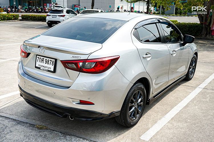 Mazda Mazda 2 2018 1.3 High Connect Sedan เบนซิน ไม่ติดแก๊ส เกียร์อัตโนมัติ เทา รูปที่ 4