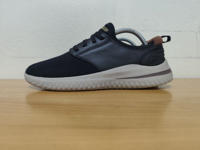 SKECHERS SlipOn 43.0 28.0 แท้ มือสอง รูปที่ 11