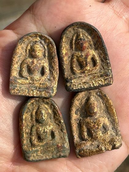 พระเครื่องไม่ทราบที่