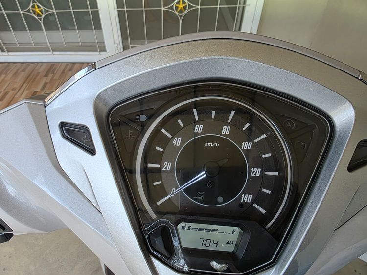 Honda lead125 รูปที่ 3