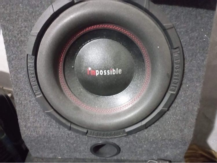 ลำโพงซับวูฟเฟอร์ ยี่ห้อ Impossible