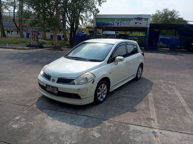 Nissan Tiida 2008 1.6 G Latio Sedan เบนซิน เกียร์อัตโนมัติ ขาว รูปที่ 2