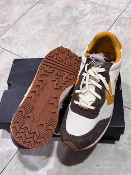 CONVERSE OMEGA TRAINER LUX SCHOOL STYLE OX BROWN YELLOW  รูปที่ 4