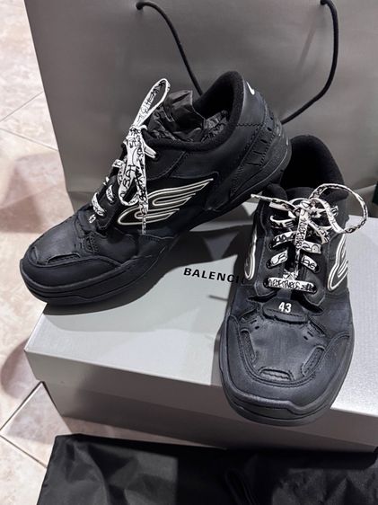 รองเท้า Balenciaga สีดำ รูปที่ 4