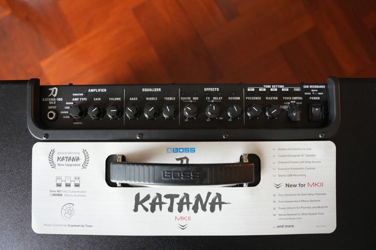 ตู้แอมป์กีต้าร์ BOSS KATANA MkII 100W 2x12 พร้อม GA-FC Footswitch ครบชุด สภาพนางฟ้า รูปที่ 2