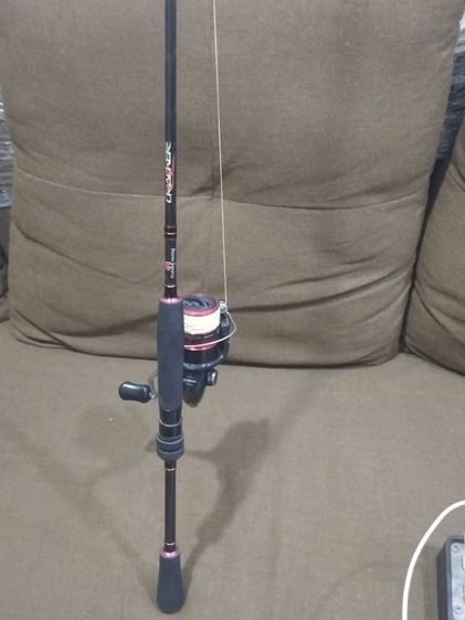 ขายคับ1000บาทพร้อมตกคันสปินรอกชิมาโน่คันยาว6,6 รูปที่ 2