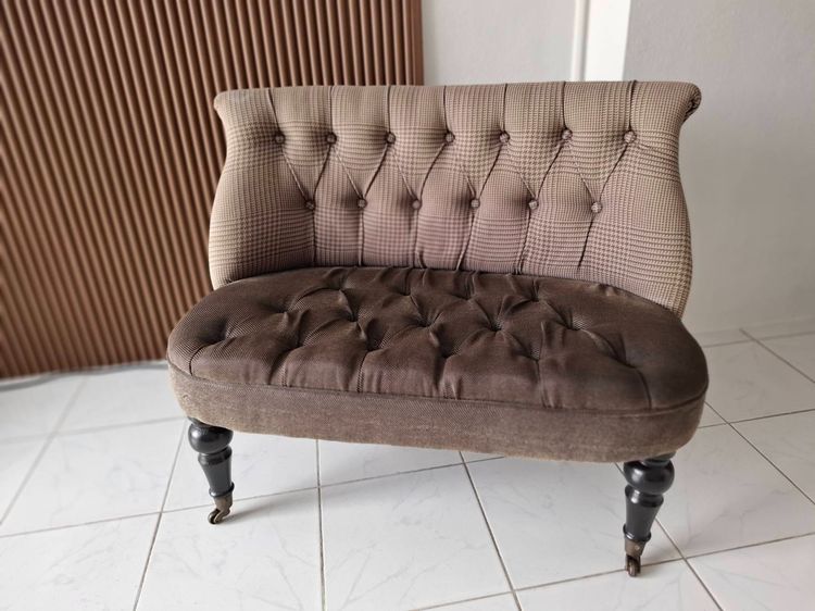โซฟาผ้าสไตล์วินเทจ 