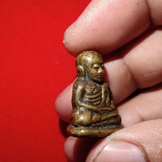 พระสมเด็จพระหล่อโบราณเปิดเหมาได้ รูปที่ 8