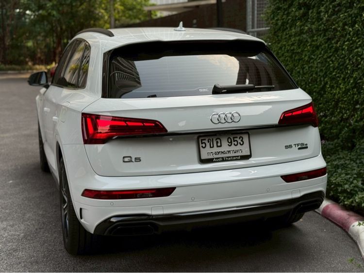 Audi Audi Q5  2025 2.0 TFSI Quattro 4WD Utility-car ปลั๊กอินไฮบริด (PHEV) ไม่ติดแก๊ส เกียร์อัตโนมัติ ขาว รูปที่ 4