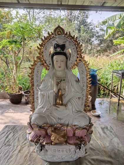 ตุ๊กตาเซรามิก-เจ้าแม่กวนอิม