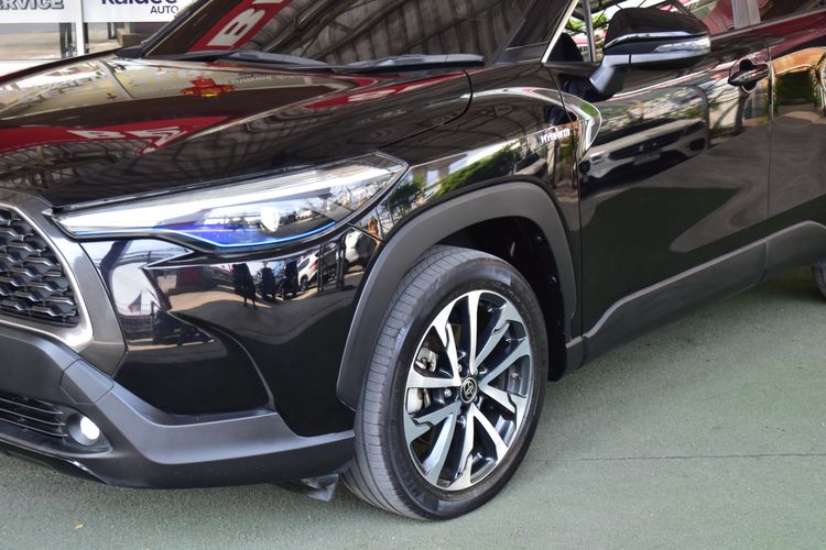 Toyota Corolla Cross 2023 1.8 Hybrid Premium Safety Utility-car ไฮบริด ไม่ติดแก๊ส เกียร์อัตโนมัติ ดำ รูปที่ 2
