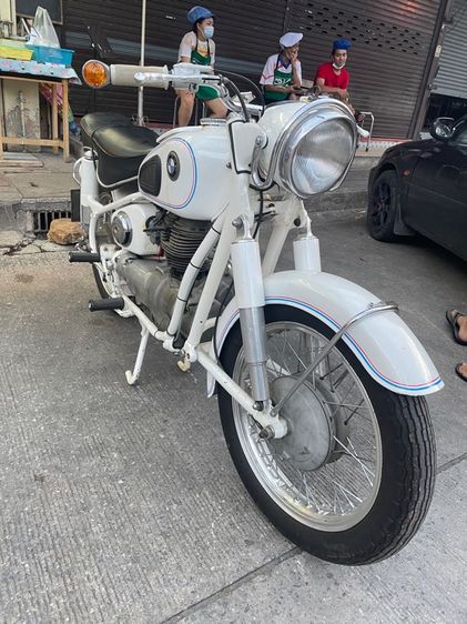 รถโบราณ BMW R27 รูปที่ 4