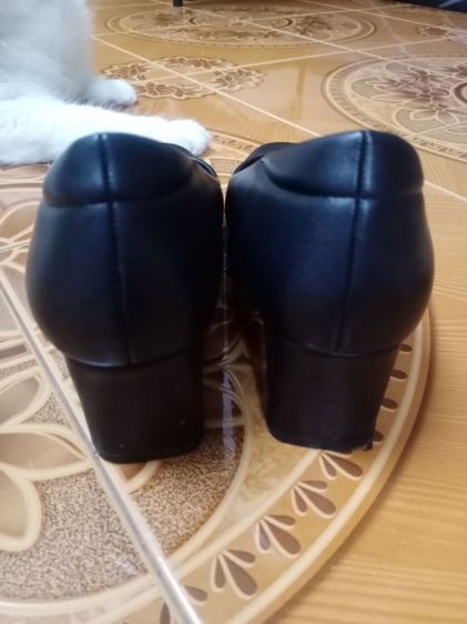 รองเท้าคัทชู รูปที่ 4