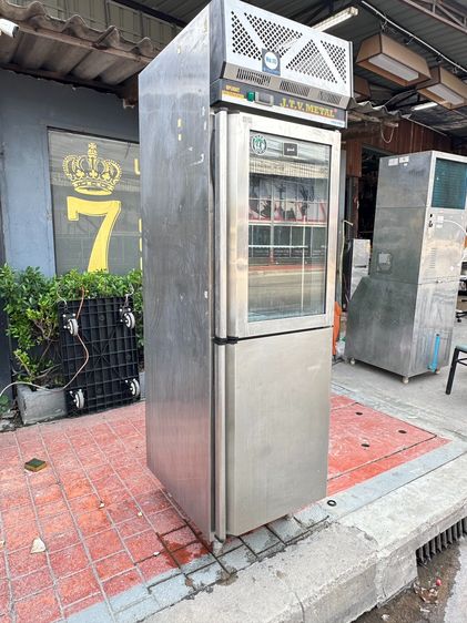 ตู้แช่สแตนเลส 2 ประตู (ตู้ชิลล์) บนกระจก ล่างทึบ แบรนด์ J.T.V METAL  รูปที่ 2