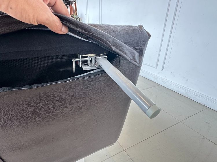 โซฟา 2 ที่นั่ง เบาะกางออกเป็นเบด และเลื่อนออกข้างได้ 2 หมุนได้ 360 องศา  รูปที่ 9