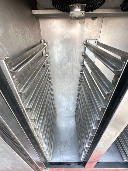 ตู้แช่สแตนเลส เกรด 304 (ตู้ฟรีส) 2 บานเปิด ถาดอลูมิเนียม 17 ใบ รูปที่ 10