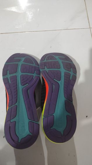 รองเท้า ASICS DynaFlyte 3 
ราคารวมส่ง 180 บาท
