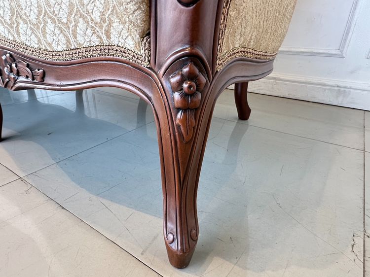 โซฟา สไตล์วินเทจ เบาะผ้าลายดอกไม้สีน้ำตาล พิงหลังดึงดุม รูปที่ 14