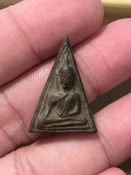 พระเครื่อง รูปที่ 9