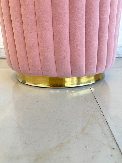 สตูล ทรงกลม เบาะผ้ากำมะหยี่สีชมพู ข้างจับจีบ  รูปที่ 7