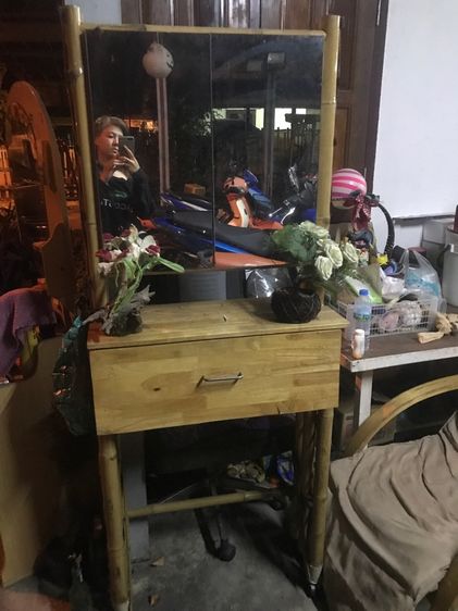 โต๊ะเครื่องแป้ง  รูปที่ 2