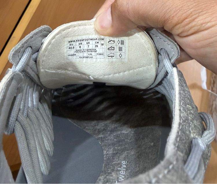 รองเท้ Keen Uneek ชาย สีหินอ่อน คอลพิเศษ  มือสอง รูปที่ 4