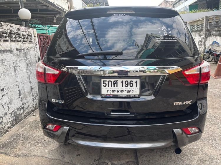 Isuzu MU-X 2016 1.9 Sedan ดีเซล เกียร์อัตโนมัติ ดำ รูปที่ 2