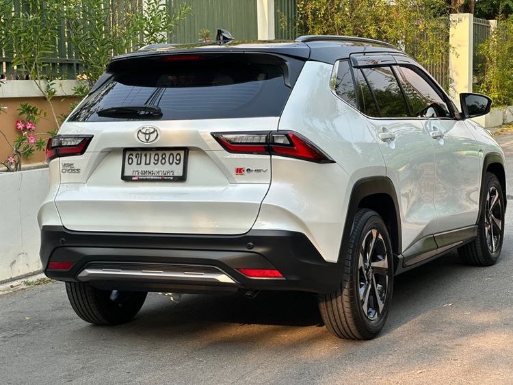 Toyota Yaris Cross 2025 1.5 HEV Premium Utility-car ไฮบริด ไม่ติดแก๊ส เกียร์อัตโนมัติ ขาว รูปที่ 4