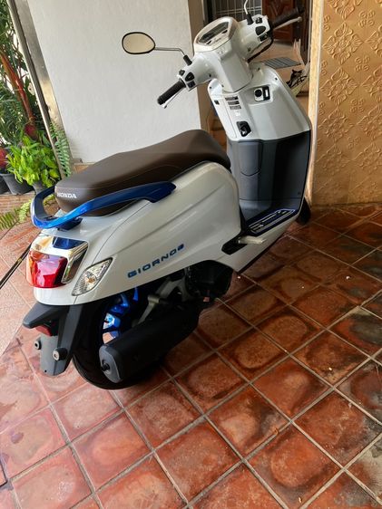 Honda Giorno สภาพนางฟ้า วิ่งน้อยมาก พร้อมชุดแต่งชุดใหญ่ครบ