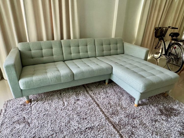 โซฟา 3 ที่นั่ง อีเกียสีเขียวอ่อน