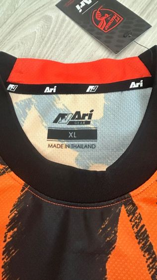 เสื้อฟุตบอลทีมพีทีประจวบเอฟซีชุดทีมเหย้าฤดูดาล 20252026 รูปที่ 7