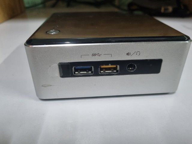 คอม Intel NUC รูปที่ 2