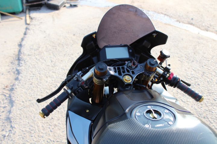Yamaha YZF-R3 รูปที่ 7