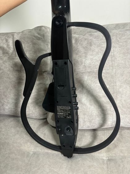 Yamaha SLG-110N Silent Guitar สีดำ รูปที่ 8
