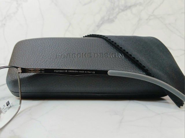 กรอบแว่นตา Porsche Design  รูปที่ 9