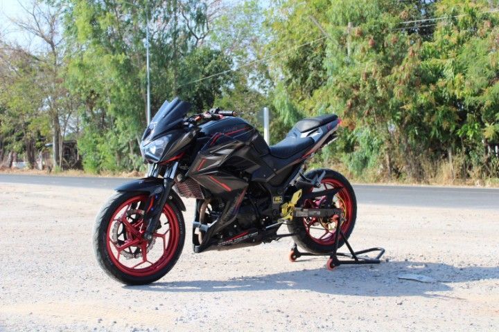 Kawasaki Z300 รูปที่ 4