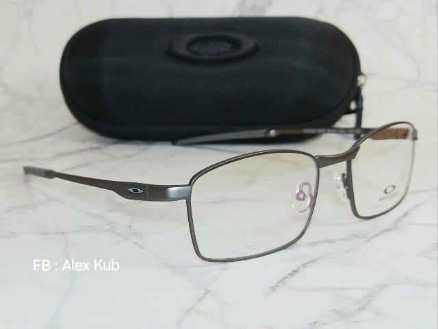 กรอบแว่นตา Oakley Titanium  รูปที่ 3