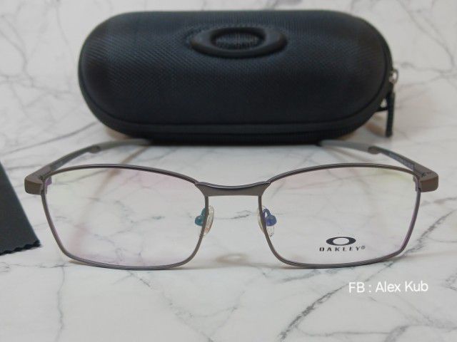 กรอบแว่นตา Oakley Titanium  รูปที่ 2