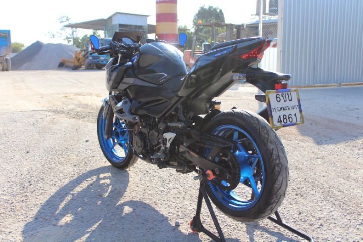 Z400 รูปที่ 6