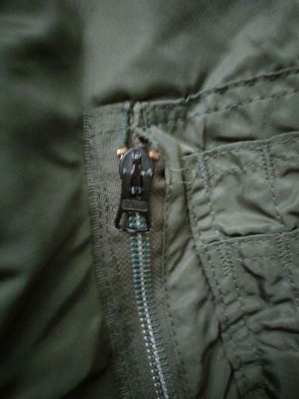 ขายเสื้อเจคเกตไฟท์ไซร์mสีเขียวสภาพใหม่ไม่มีตำหนิ รูปที่ 9