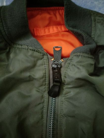 ขายเสื้อเจคเกตไฟท์ไซร์mสีเขียวสภาพใหม่ไม่มีตำหนิ รูปที่ 4