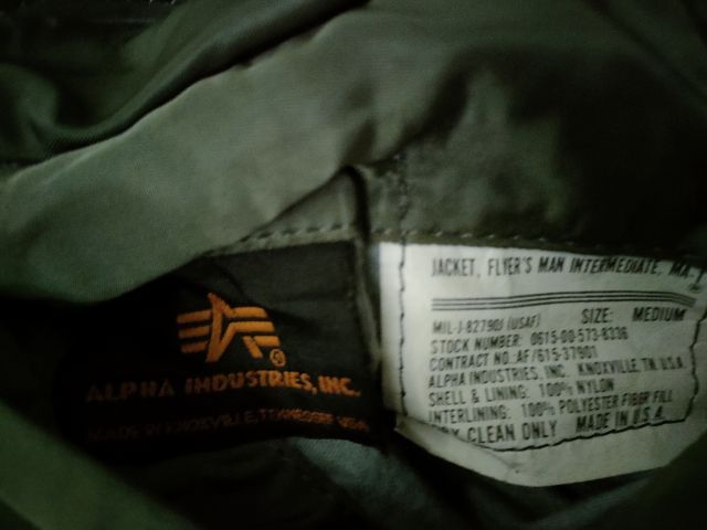 ขายเสื้อเจคเกตไฟท์ไซร์mสีเขียวสภาพใหม่ไม่มีตำหนิ รูปที่ 6