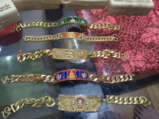 เลสหลวงพ่อพัฒน์