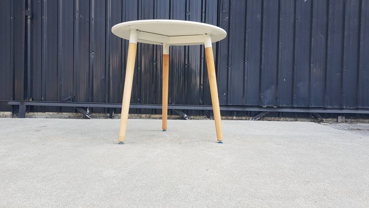 โต๊ะกลม ขาไม้ สีขาว รูปที่ 3