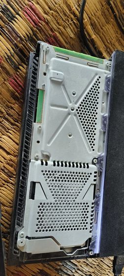 ขายครับps4 fatฝาบนแตก บางทีมีเสียงร้อง มีตำหนิตามภาพ ค่าส่ง100 รูปที่ 5