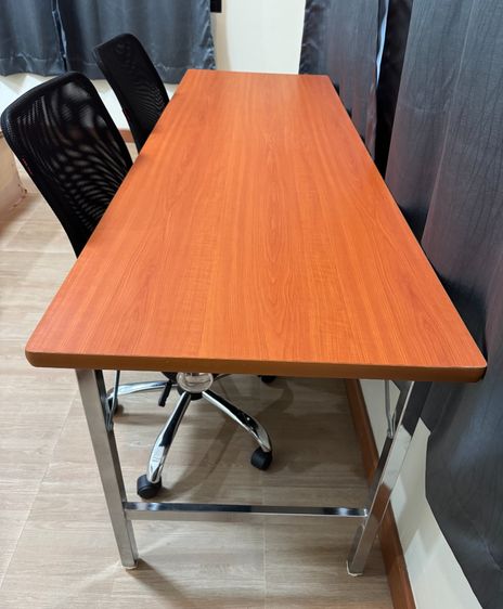 ลดราคา 25เปอร์เซ็นต์ โต๊ะพับหน้าลามิเนตลายไม้ อย่างหนา 25 มม. ขนาด 60x180x75 ซม. มีจำนวนจำกัด