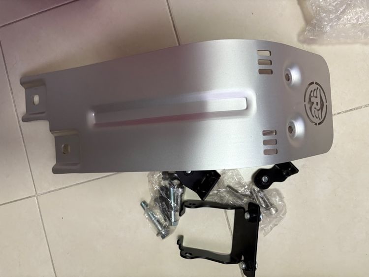 กันแคร้ง การ์ดใต้เครื่อง Royal Enfield650 รูปที่ 3