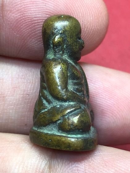 รูปหล่อหลวงพ่อเงิน รูปที่ 4